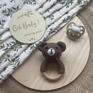 Sonajero de ganchillo “Osito”