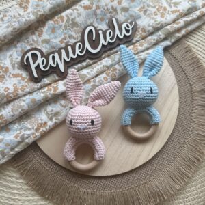 Sonajero de Ganchillo “Conejito”