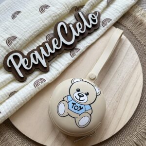 Guarda Chupete Fantasía “Moschino” Beige-Azul