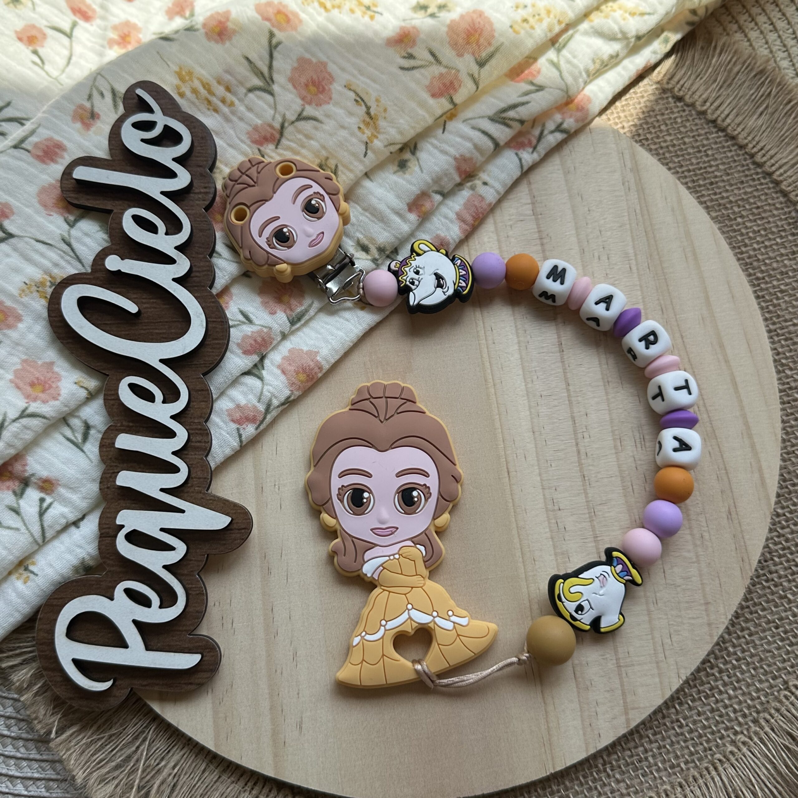 Chupetero “Bella y Bestia”